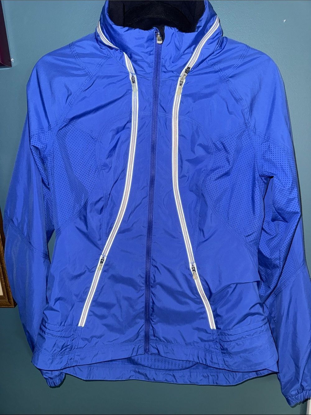 Lululemon Record Breaker Jacket